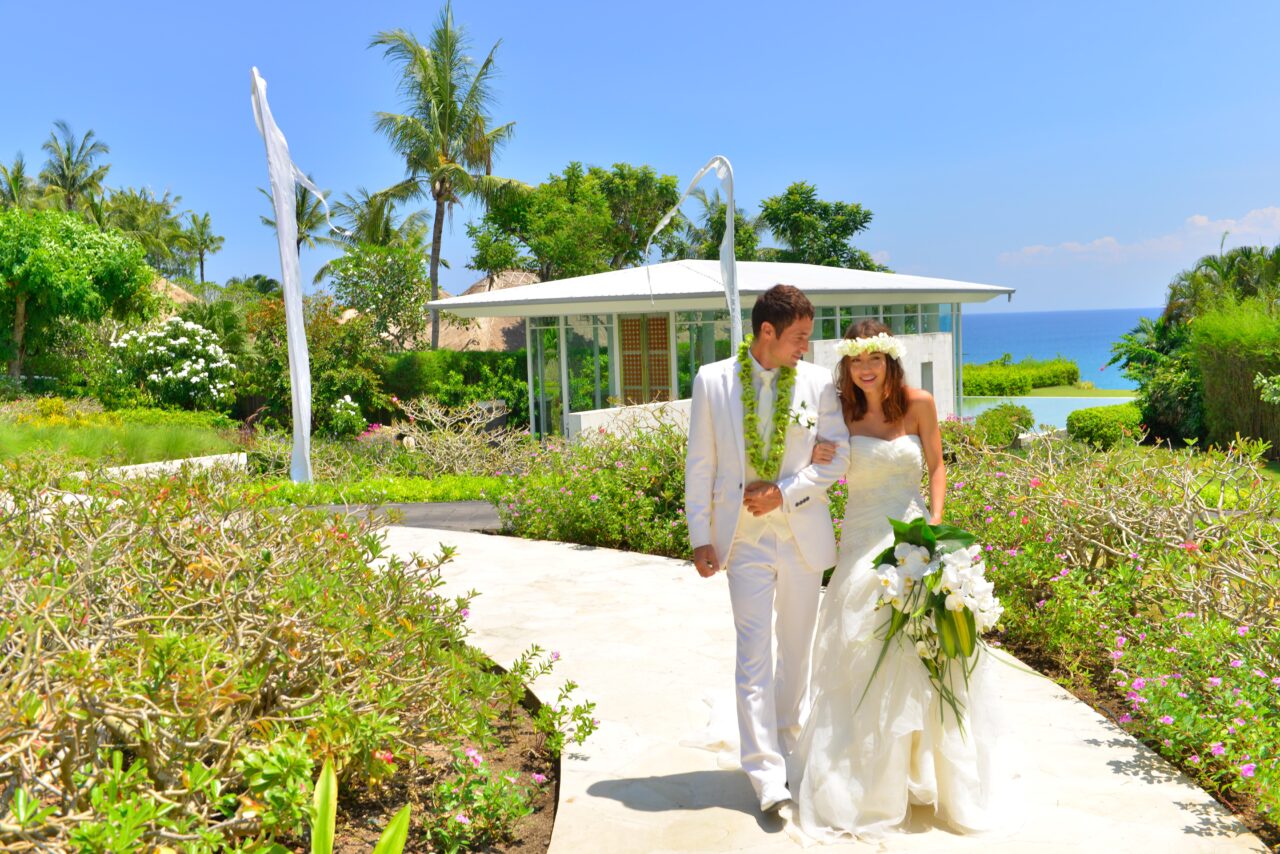 アヤナウェディング