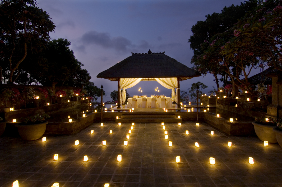 キャンドルウェディング