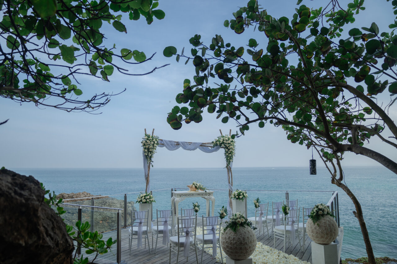 アヤナリゾート